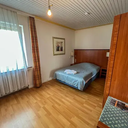 Szálloda Cici Monteurunterkuenfte Oestertal