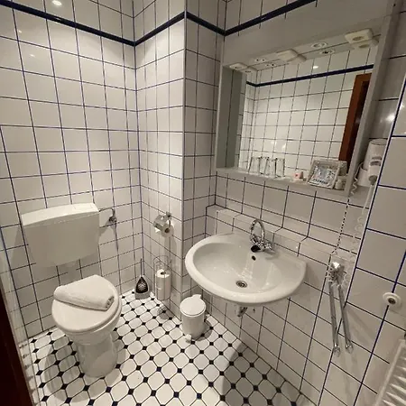 Cici Monteurunterkünfte Oestertal 3* Plettenberg