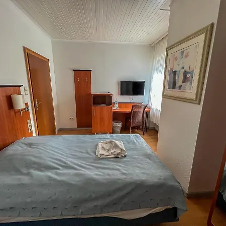 Hotel Cici Monteurunterkünfte Oestertal 3*