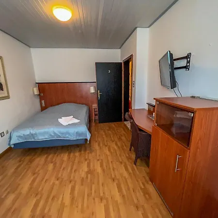 Cici Monteurunterkuenfte Oestertal Plettenberg