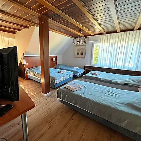 Cici Monteurunterkuenfte Oestertal 호텔 3*
