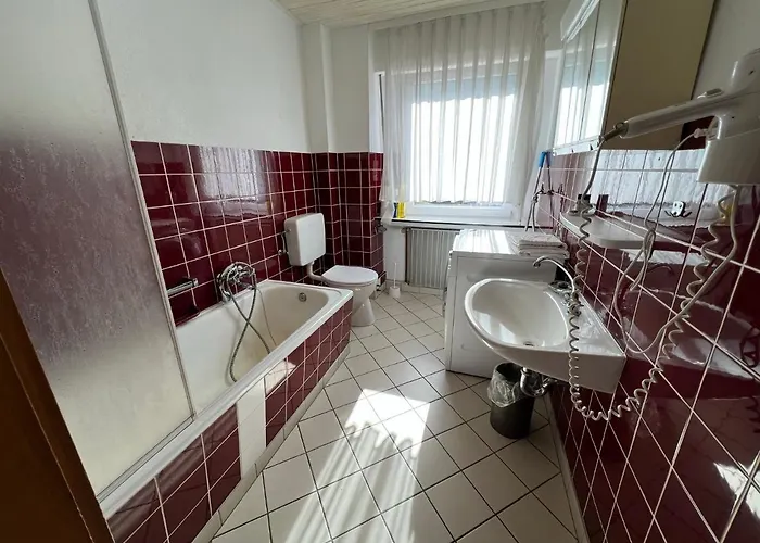 Cici Monteurunterkuenfte Oestertal Hotell Plettenberg