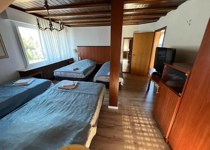 Cici Monteurunterkuenfte Oestertal Hotell 3*